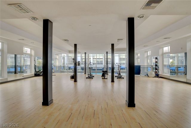 8925 West Flamingo Road 111, Las Vegas, NV 89147