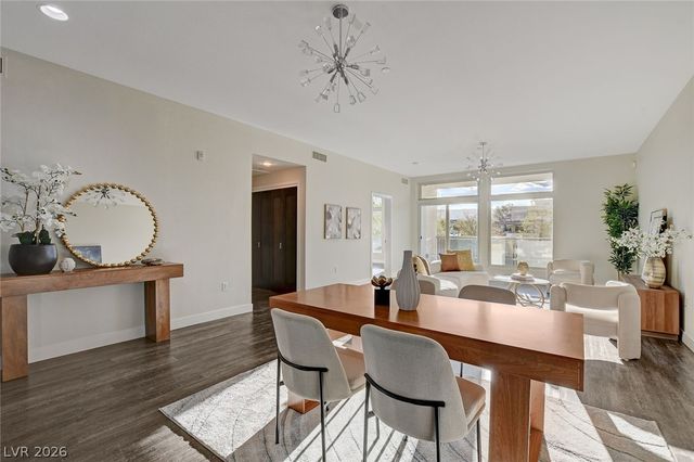 8925 West Flamingo Road 111, Las Vegas, NV 89147