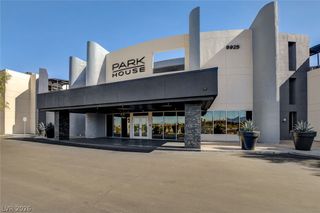 8925 West Flamingo Road 111, Las Vegas, NV 89147