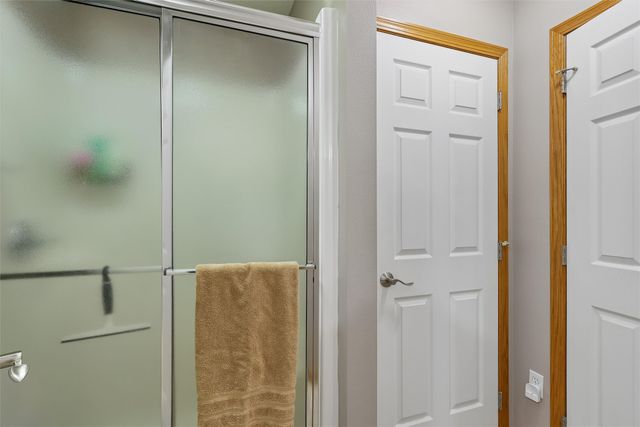 7502 Barnsley Drive, Johnston, IA 50131