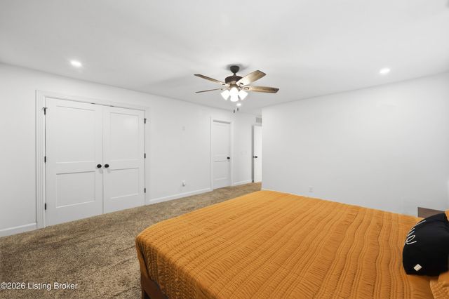 360 Rockwood Ln, Mt Washington, KY 40047