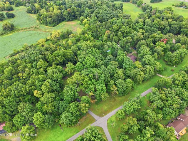 360 Rockwood Ln, Mt Washington, KY 40047