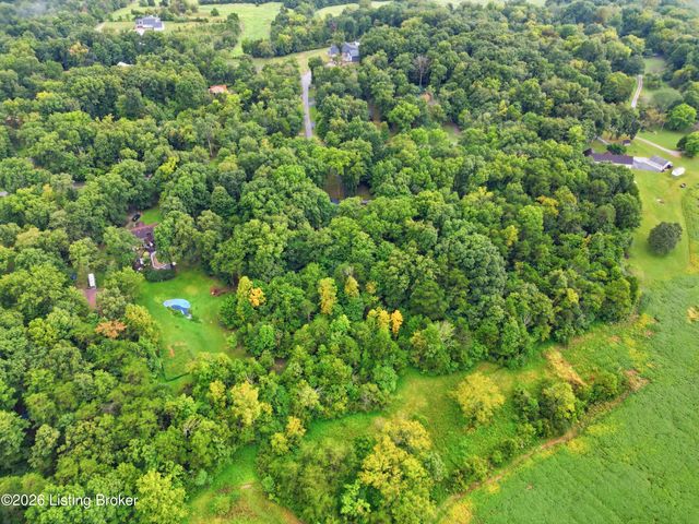 360 Rockwood Ln, Mt Washington, KY 40047