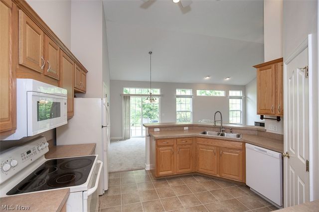 14450 Baywood Lane, Strongsville, OH 44136