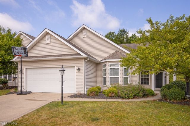 14450 Baywood Lane, Strongsville, OH 44136