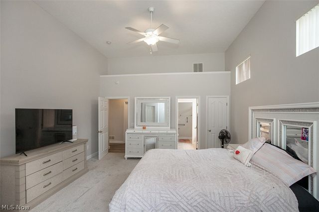 14450 Baywood Lane, Strongsville, OH 44136