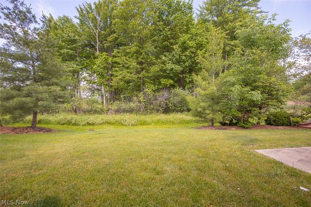 14450 Baywood Lane, Strongsville, OH 44136