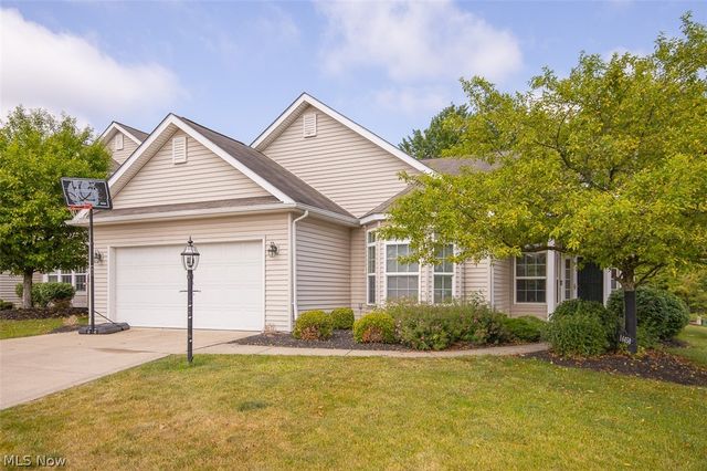14450 Baywood Lane, Strongsville, OH 44136