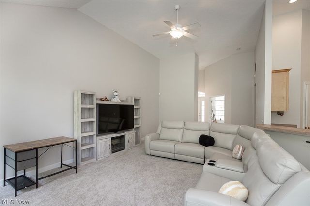 14450 Baywood Lane, Strongsville, OH 44136
