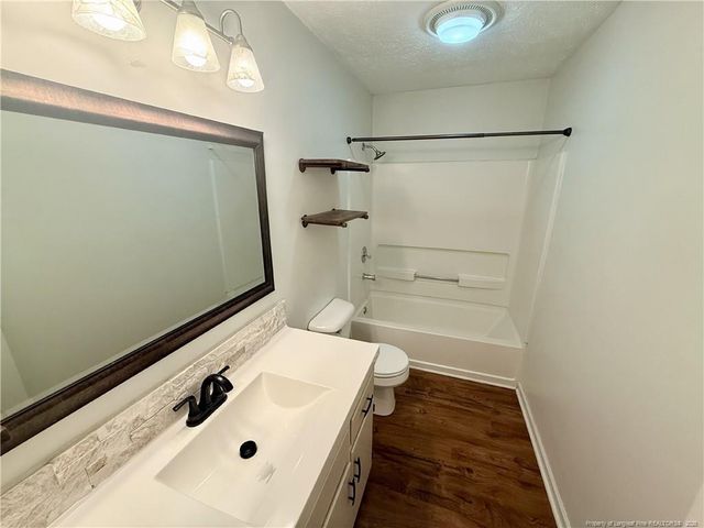 146 Greentree Drive, Raeford, NC 28376
