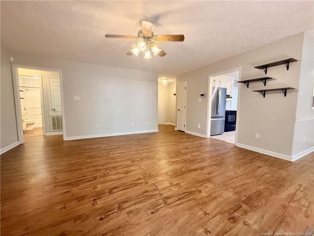 146 Greentree Drive, Raeford, NC 28376
