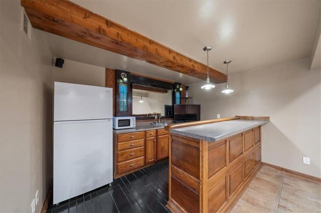 2615 NE SPRINGBROOK Street, Blue Springs, MO 64014