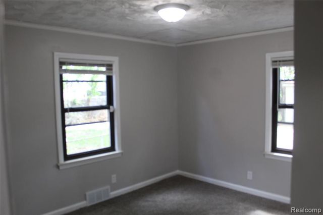 5543 Balfour Road, Detroit, MI 48224