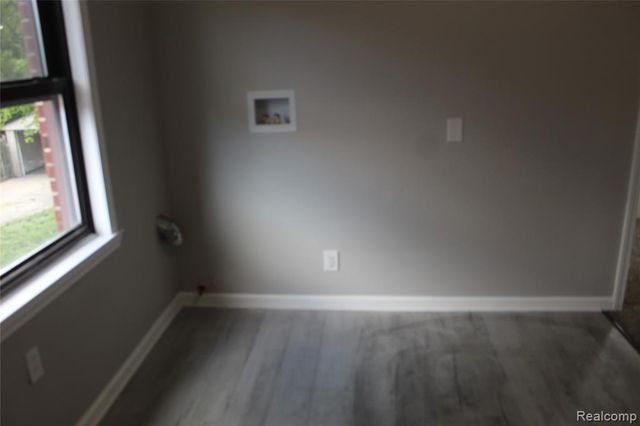 5543 Balfour Road, Detroit, MI 48224