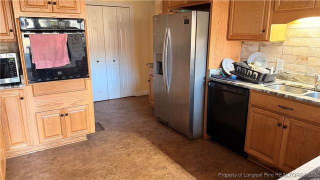 4041 Timber Wolf Circle, Sanford, NC 27332