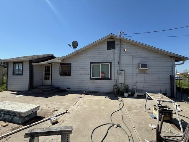 3044 Munford Ave, Stockton, CA 95205