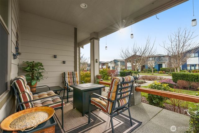 32929 Skyline Lane, Black Diamond, WA 98010