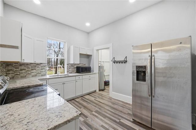 1208 White Marsh RD, Suffolk, VA 23434