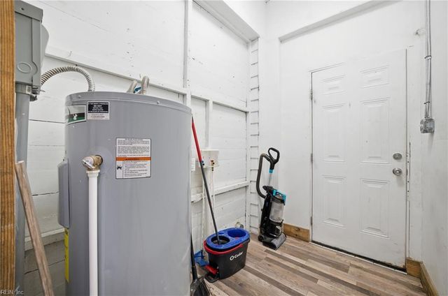 1208 White Marsh RD, Suffolk, VA 23434