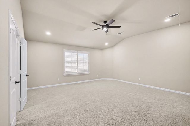 11833 Serenity Hill Drive, Fort Worth, TX 76040