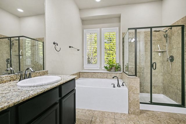 11833 Serenity Hill Drive, Fort Worth, TX 76040