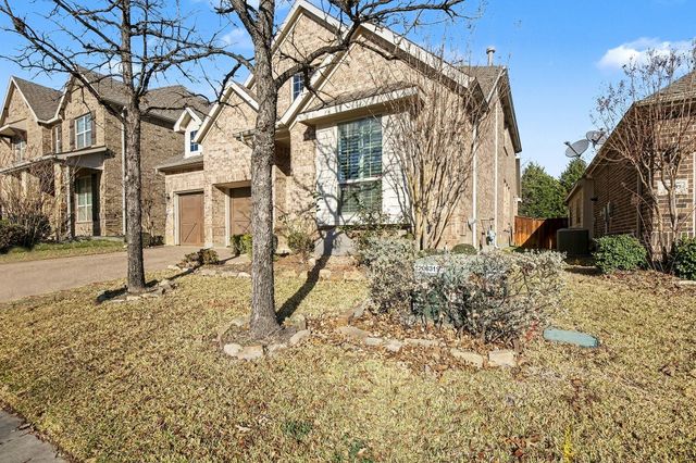 11833 Serenity Hill Drive, Fort Worth, TX 76040