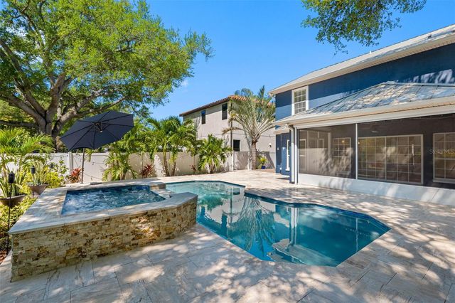 2808 W LEILA AVENUE, Tampa, FL 33611