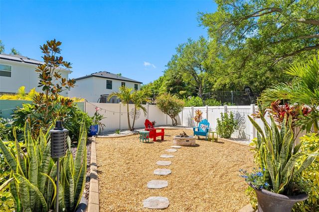 2808 W LEILA AVENUE, Tampa, FL 33611