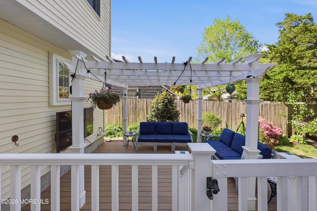 59 Salem Lane, Little Silver, NJ 07739