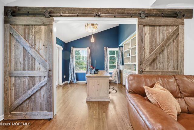 59 Salem Lane, Little Silver, NJ 07739