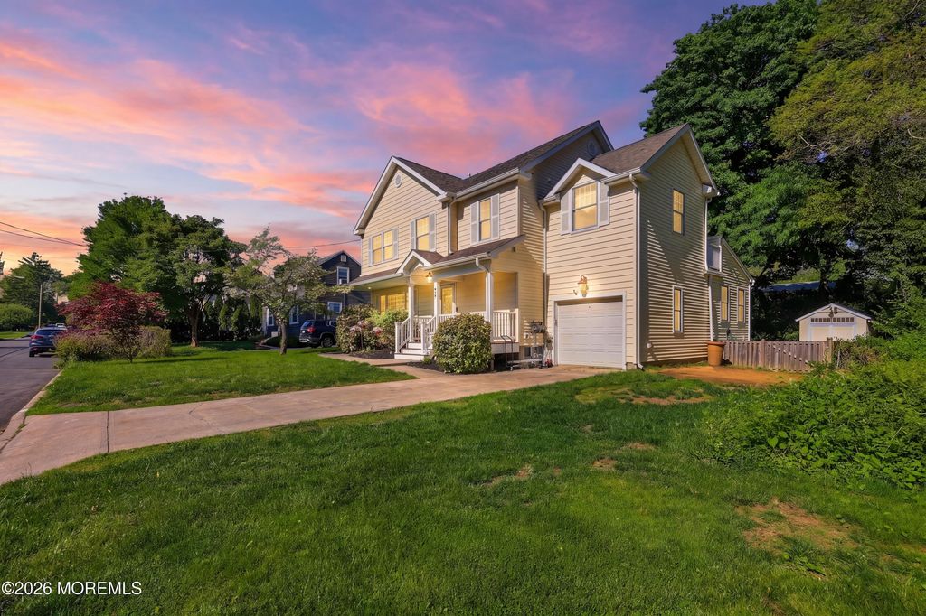 59 Salem Lane, Little Silver, NJ 07739