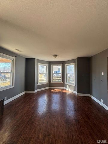 105 SW Main Street, Bonne Terre, MO 63628