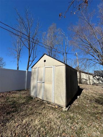 105 SW Main Street, Bonne Terre, MO 63628