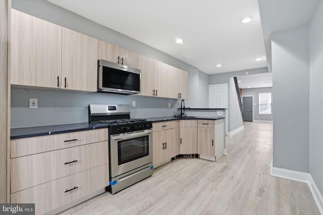 1933 E SOMERSET ST, Philadelphia, PA 19134