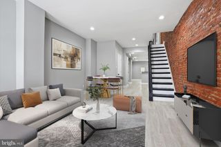 1933 E SOMERSET ST, Philadelphia, PA 19134