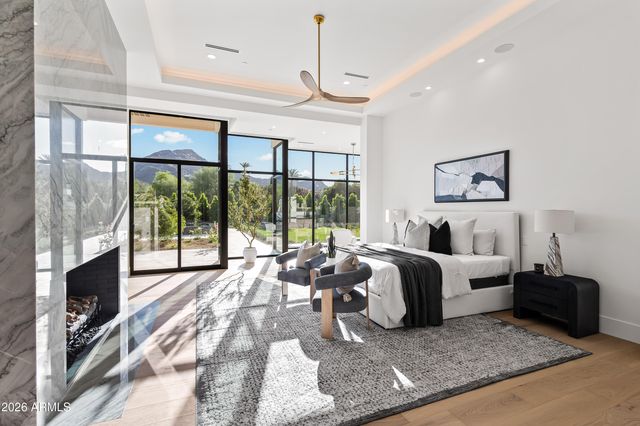 8100 N 64TH Place, Paradise Valley, AZ 85253