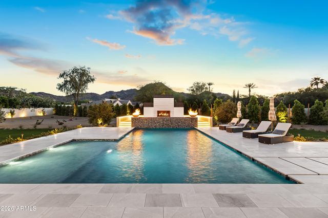 8100 N 64TH Place, Paradise Valley, AZ 85253