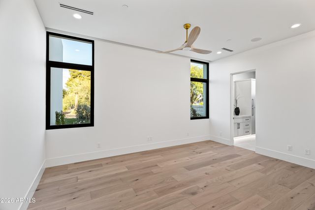 8100 N 64TH Place, Paradise Valley, AZ 85253