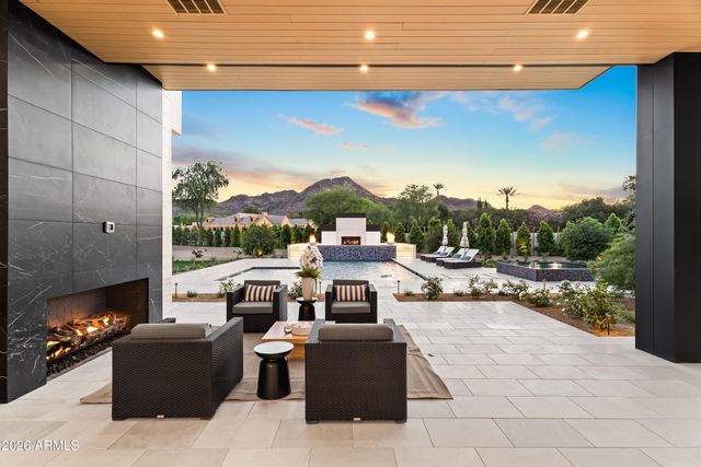 8100 N 64TH Place, Paradise Valley, AZ 85253
