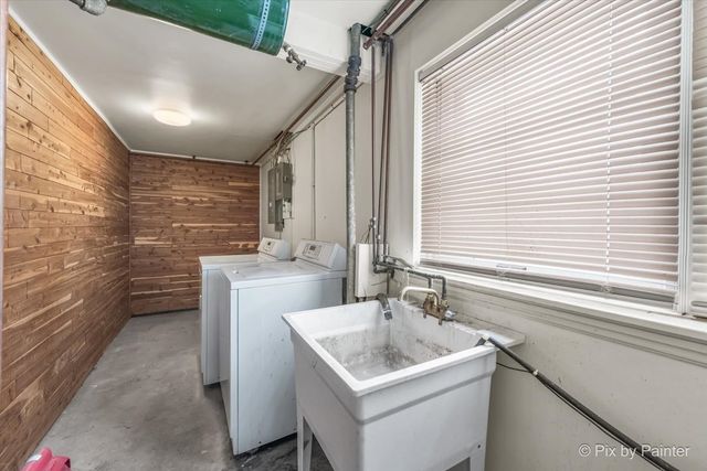 612 Russell Road, Dekalb, IL 60115