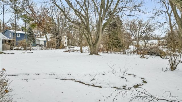 612 Russell Road, Dekalb, IL 60115