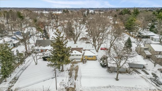 612 Russell Road, Dekalb, IL 60115