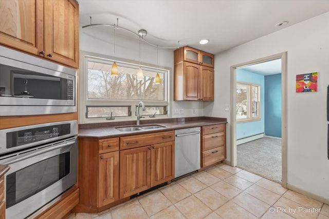 612 Russell Road, Dekalb, IL 60115