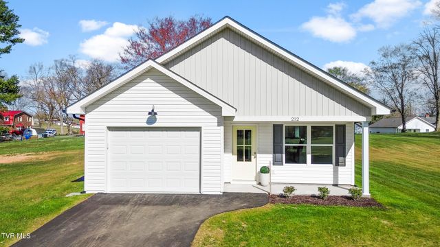 212 Baylor Avenue, Morristown, TN 37814