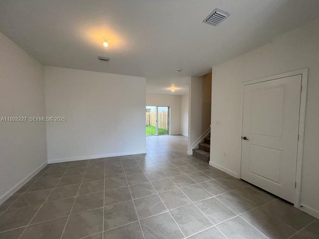 12612 NW 23rd Pl, Miami, FL 33167