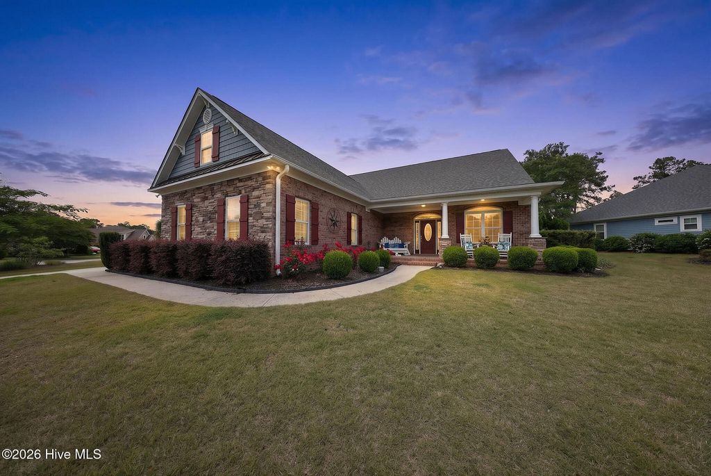 2514 Sugargrove Trail NE, Leland, NC 28451