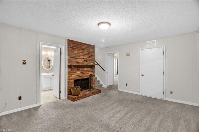2612 Tantelon Place, Winston-salem, NC 27127