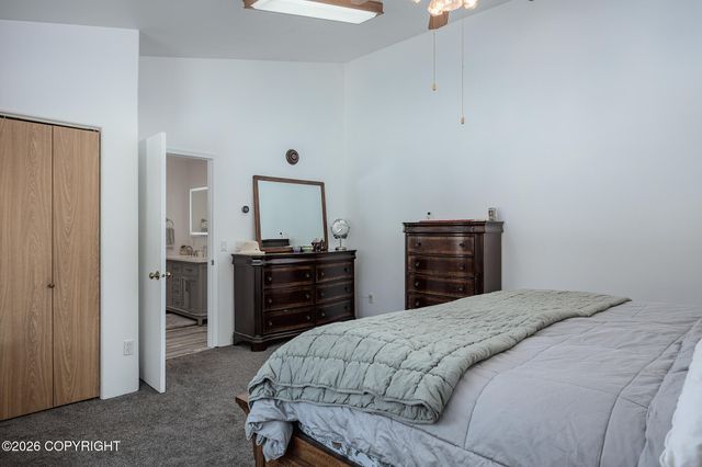 1111 Shannon Drive, Fairbanks, AK 99701