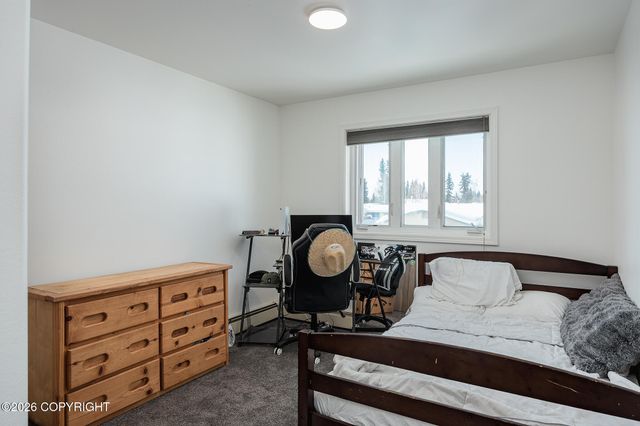 1111 Shannon Drive, Fairbanks, AK 99701