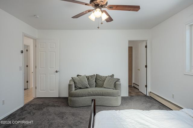 1111 Shannon Drive, Fairbanks, AK 99701